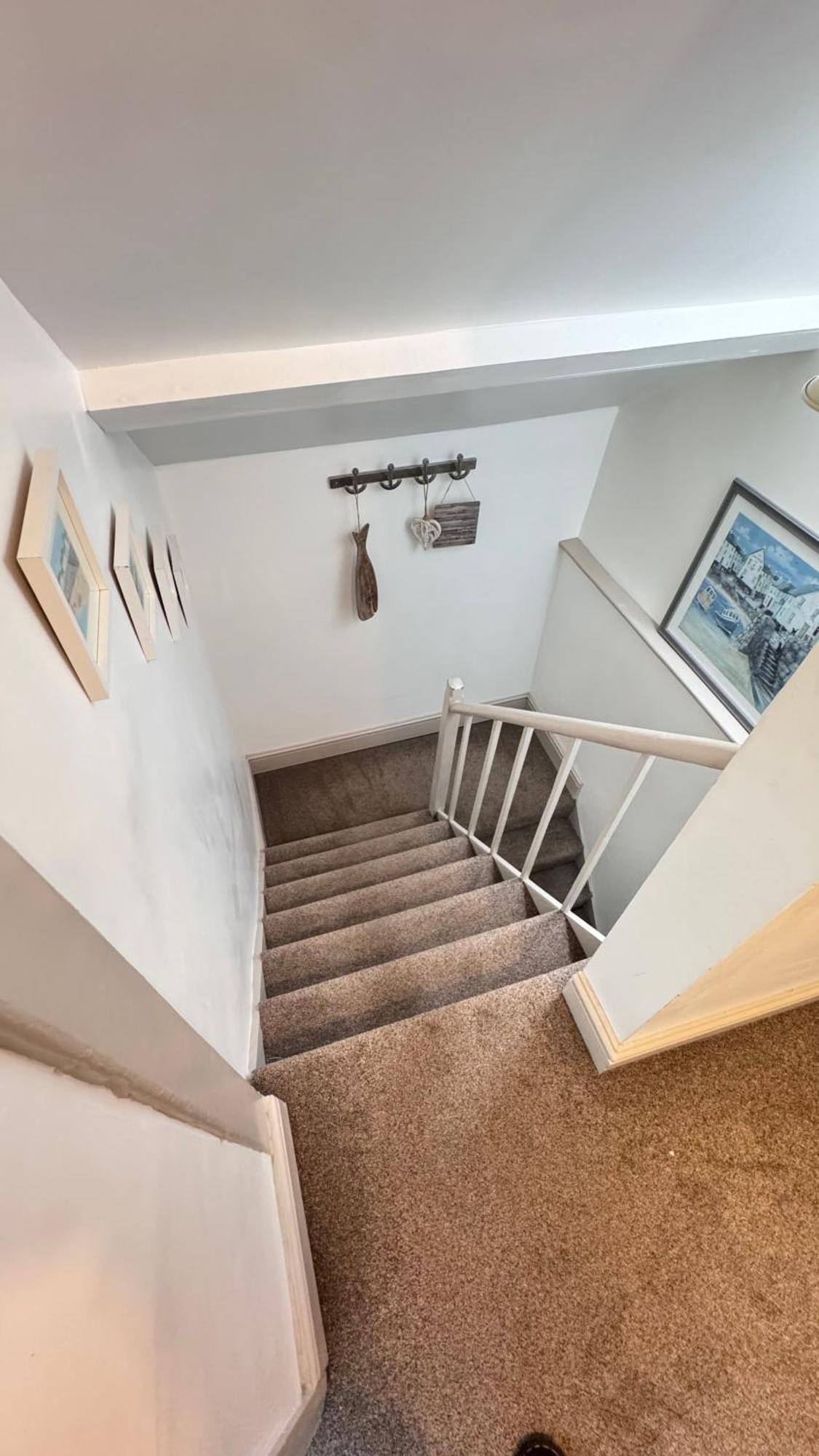 Nancie'S Place - Dartmouth Town Center With Private Parking - A Traditional Georgian Private Duplex Apartment - Beautifully Refurbished - Two Bedrooms, Bathroom, Kitchen And Lounge Diner Exterior foto